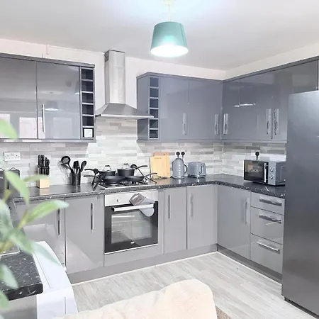 52 Ring Road 5 Shared House Cosy Leeds (West Yorkshire)