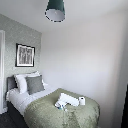 52 Ring Road 5 Shared House Cosy Leeds (West Yorkshire)